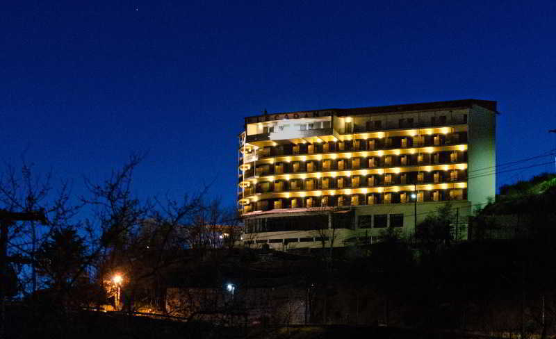 Hotel Lecadin Karpenísion Exteriör bild